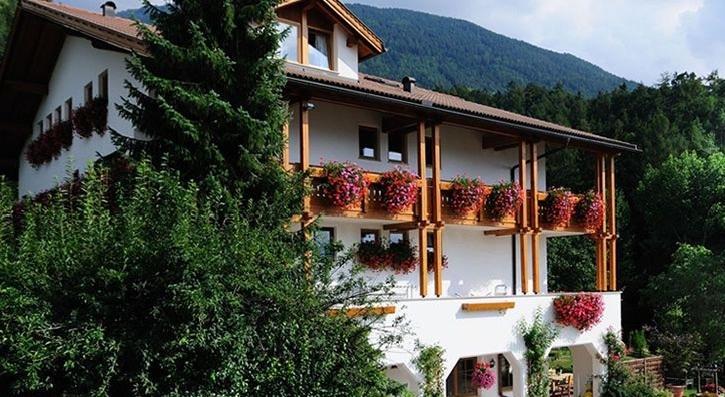 Hotel Mair Am Bach Brixen Exteriör bild